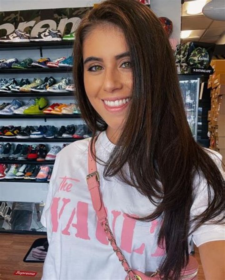Violet Summers Wiki, Bio, Height, Weight, Age, Net Worth & BF