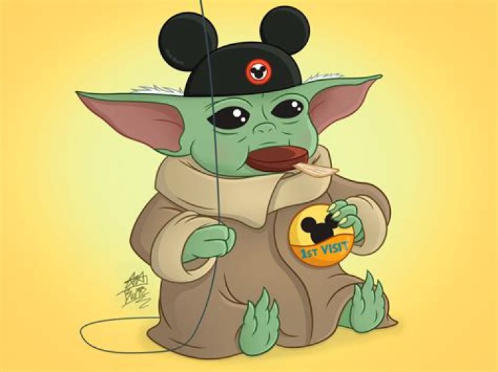Viral Memes Celebrate Baby Yoda’s First Christmas on Disney+