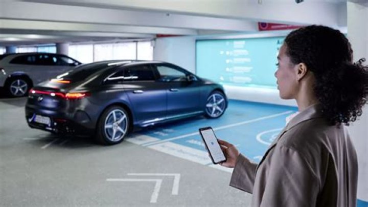 Watch as man shows off his Mercedes’ automatic self-parking tech - but it goes very wrong