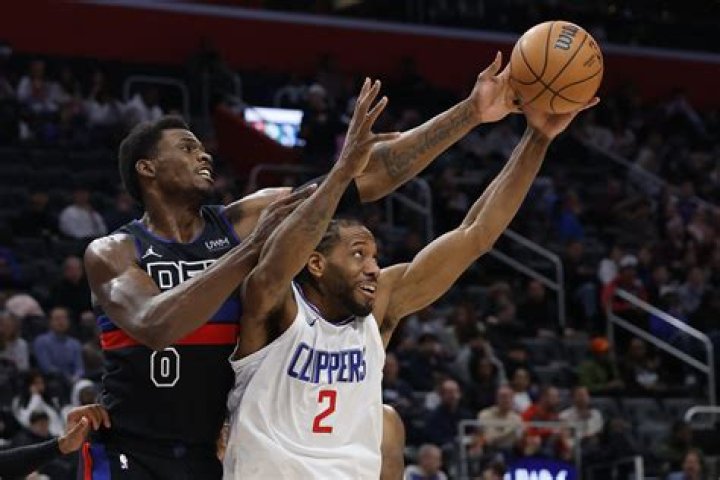 Westbrook reaches 25,000 career points and Leonard scores 33 to lead Clippers past Pistons 136-125
