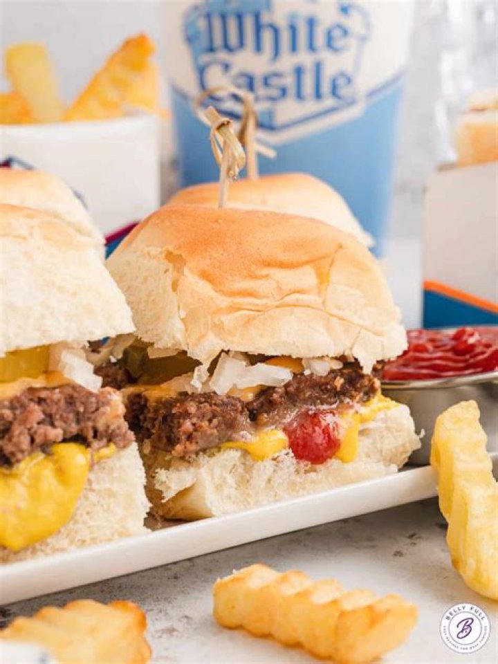 What condiments are on a White Castle burger?