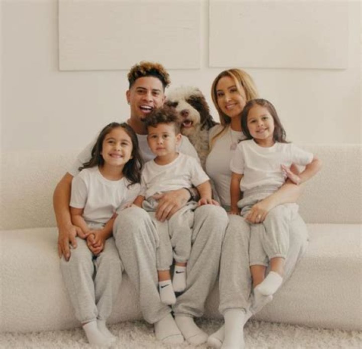 What Ethnicity is Austin McBroom? Know his Net Worth, Height, Age, Parents, Wife, Kids and Zodiac Sign