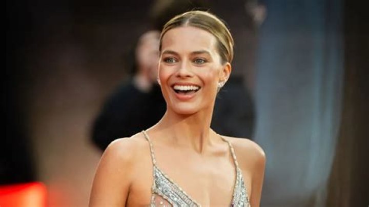 What is Margot Robbie’s net worth as of 2023? Exploring her life and career as actress reveals her iconic slamback to Oppenheimer producer