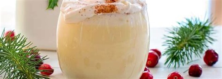 What is the difference between eggnog and milk punch?