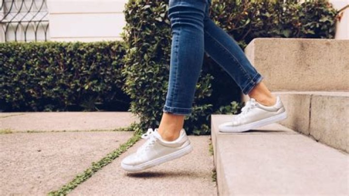 What is the Most Comfortable Shoe to Wear All Day? Tips and Recommendations