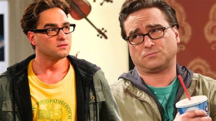 What You Likely Never Noticed About Sheldon's Clothes On The Big Bang Theory