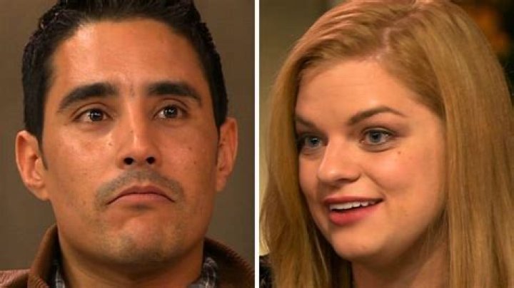 Which couples from Season 2 of 90 Day Fiance are still together?