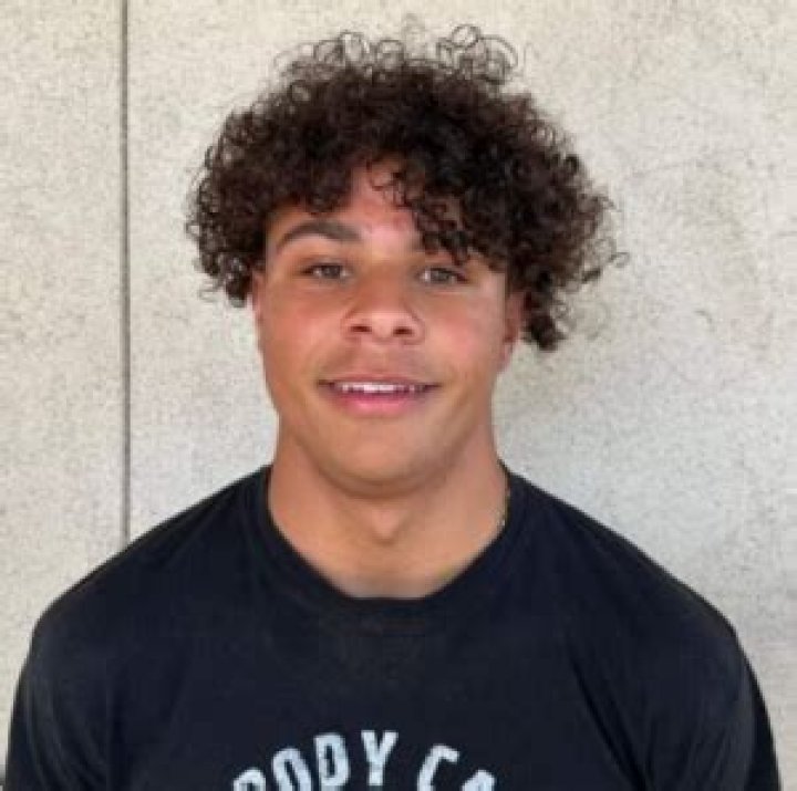 Who Are Kennedy Urlacher’s Parents? Height, Weight, Career, Net Worth 2023 and More