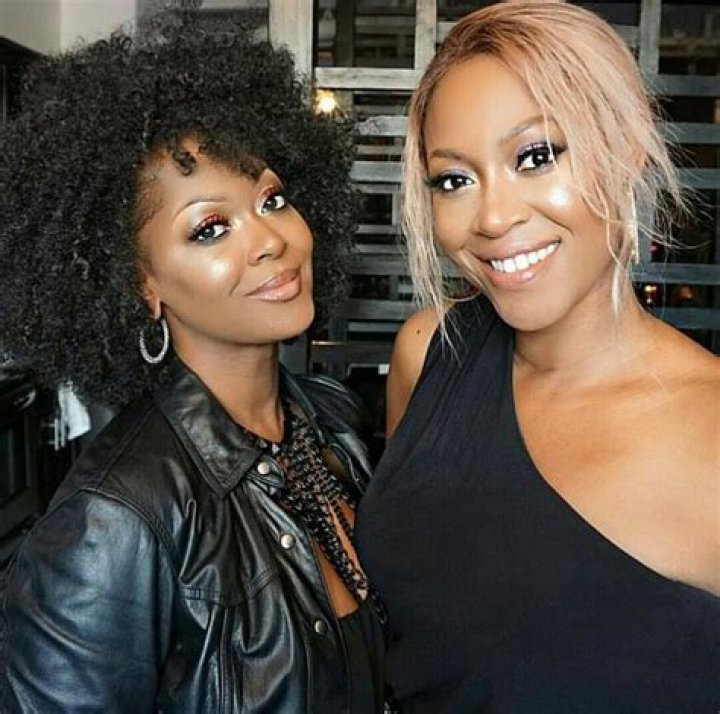 Who Are Trina And Tamara Powell? American R&B Singer Jesse Powell's Sisters