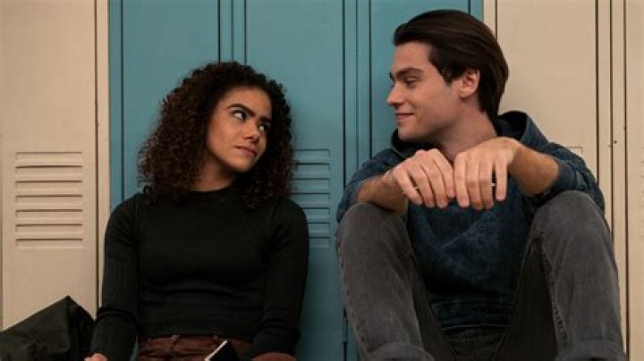 Who Does Ginny End Up With In Ginny and Georgia?