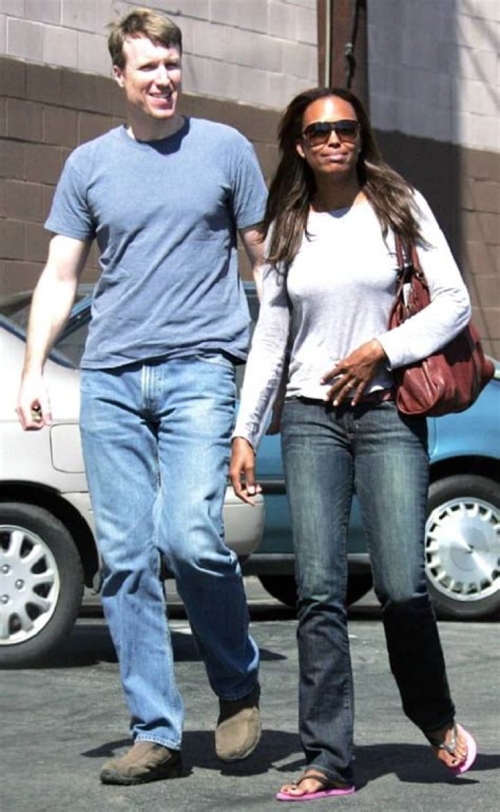 Who is Aisha Tyler Dating? | Relationships Boyfriend Husband