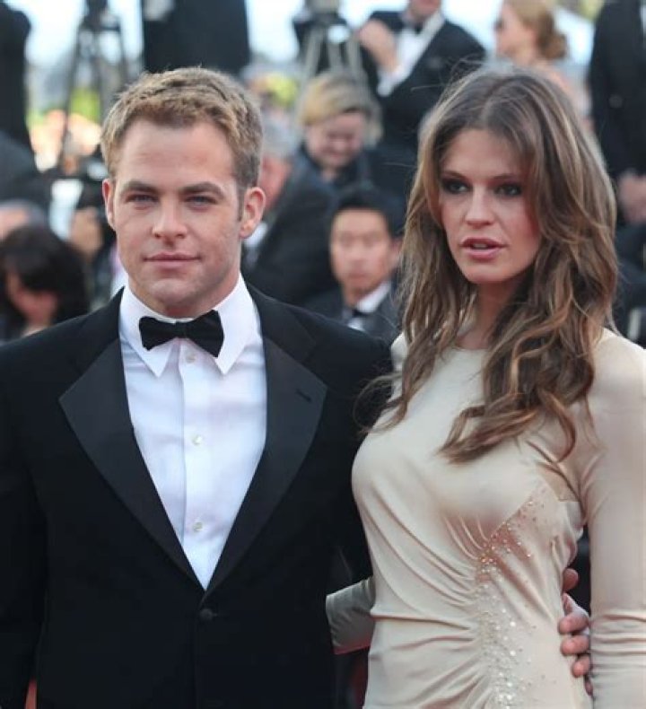 Who Is Chris Pine? Net Worth, Age, Wiki, Height, Girlfriend