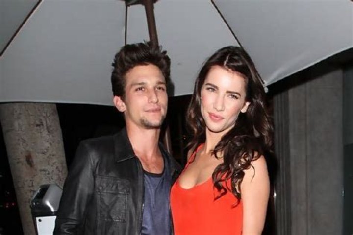 Who is Daren Kagasoff Dating? | Relationships Girlfriend Wife