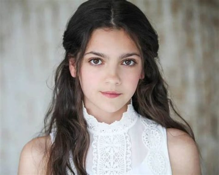 Who is Emily Carey? Wiki, Bio, Age, Height, Parents, Boyfriend, Net Worth