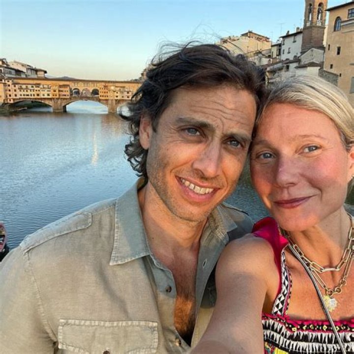 Who is Gwyneth Paltrow Husband 2024? Her Married Life