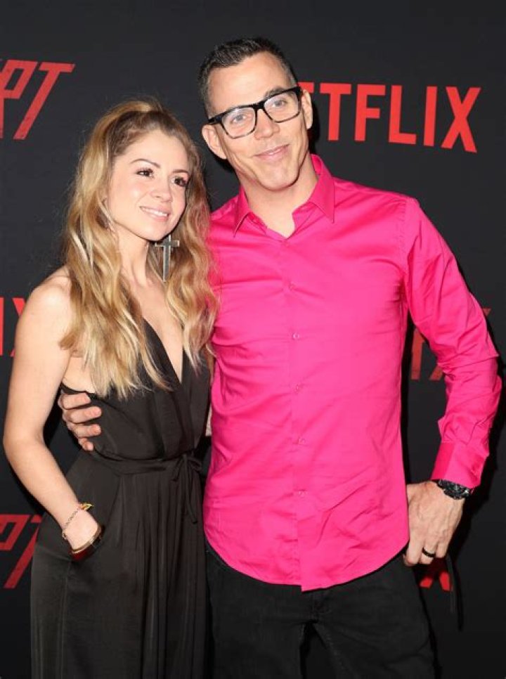 Who is Jackass Steve-O's fiancée, Lux Wright? Age, Wiki