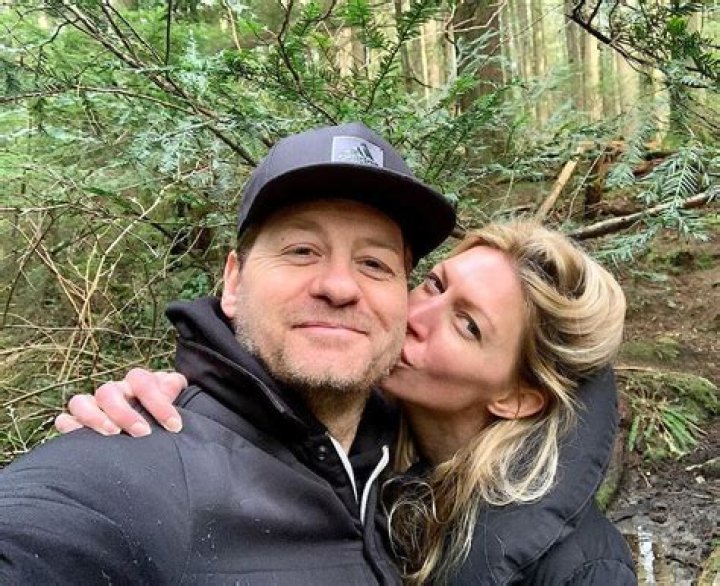 Who is Jes Macallan Dating? | Relationships Boyfriend Husband