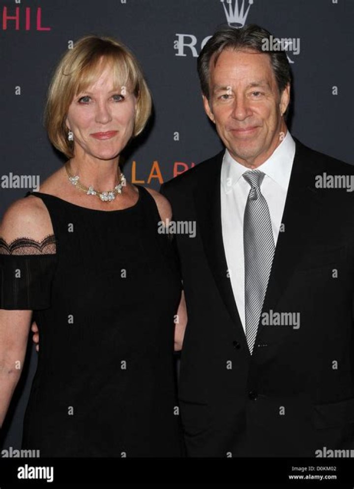 Who is Joanna Kerns Dating? | Relationships Boyfriend Husband