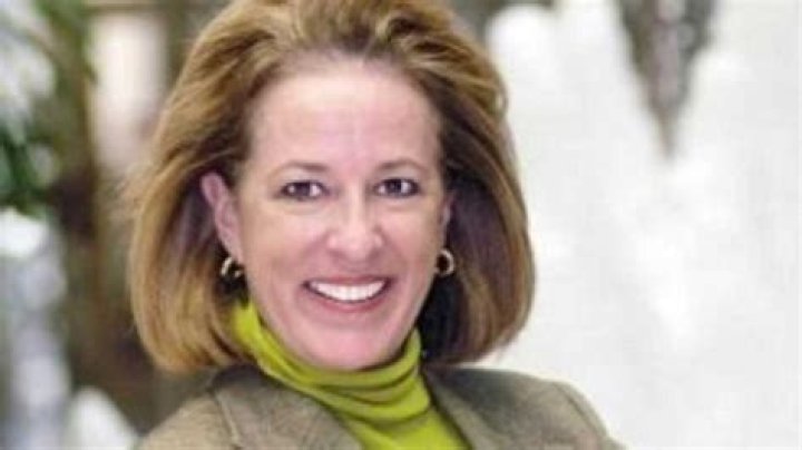 Who is Julia Gale Nye, Age, Children, Parents, Net Worth, Divorce