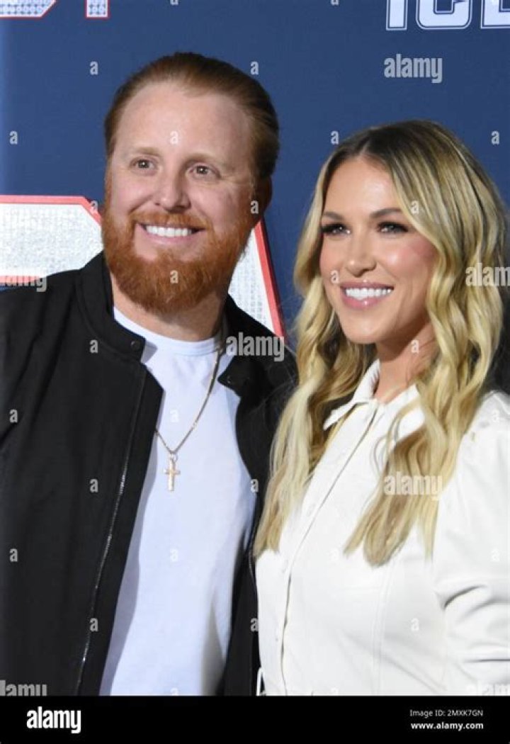 Who is Justin Turner's Wife Kourtney Pogue? Biography, Wiki, Spouse