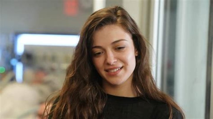 Who is Lily on Chicago Fire cast? Ariane Rinehart returns