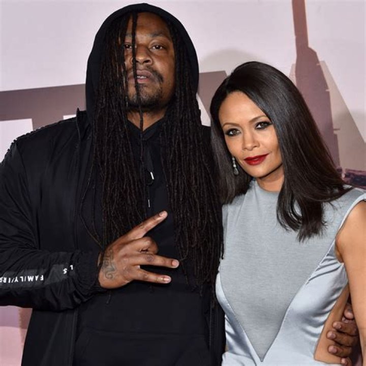 Who is Marshawn Lynch Dating? | Relationships Girlfriend Wife