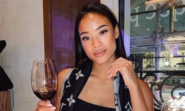 Who Is Nona Sobo? Age, Bio, Career, Love Life, Net worth & Other Details