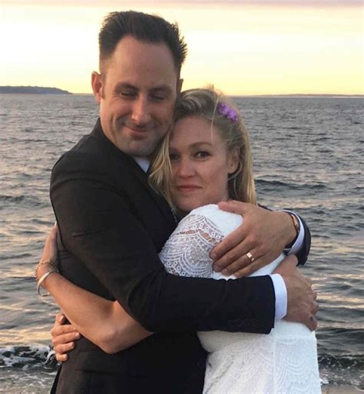 Who is Preston J.Cook? Meet Julia Stiles' husband