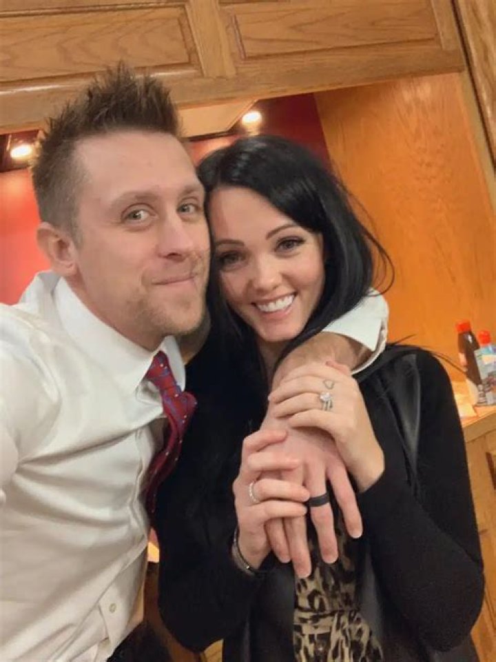 Who is Roman Atwood's Wife Brittney Atwood? Birthday, Height, Wiki