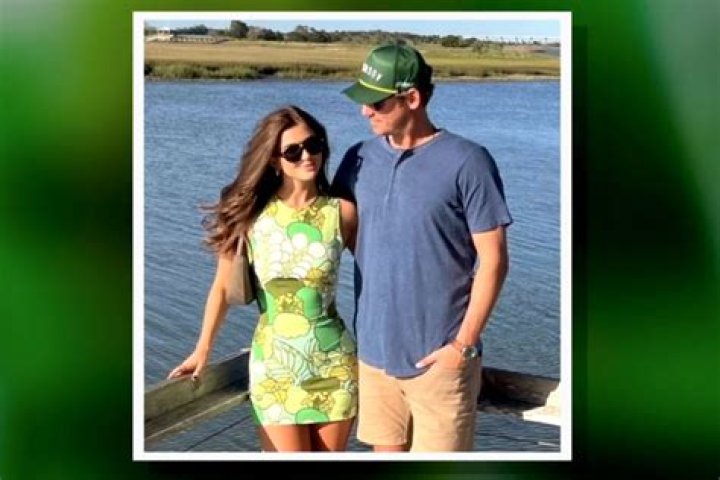 Who is Ron Austin Dating? | Relationships Girlfriend Wife