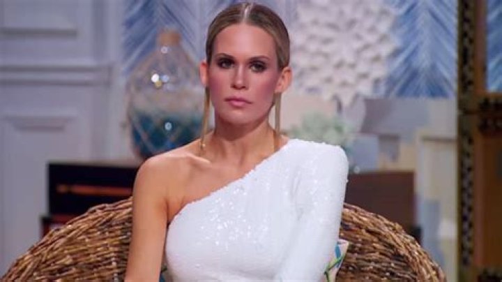 Who is the richest RHONJ star and how did she get her money?