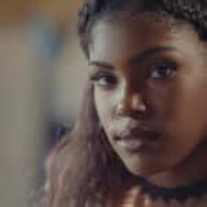 Who is the singer and actress Diamond White? Net Worth, Husband