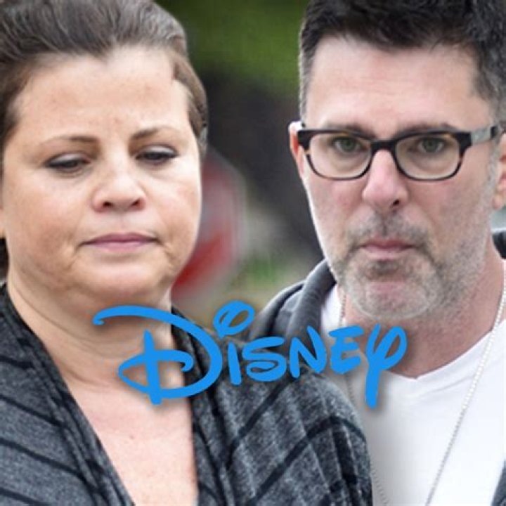 Who is Yasmine Bleeth Dating? | Relationships Boyfriend Husband