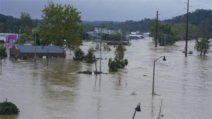 Why is there a high chance of major flooding this year?