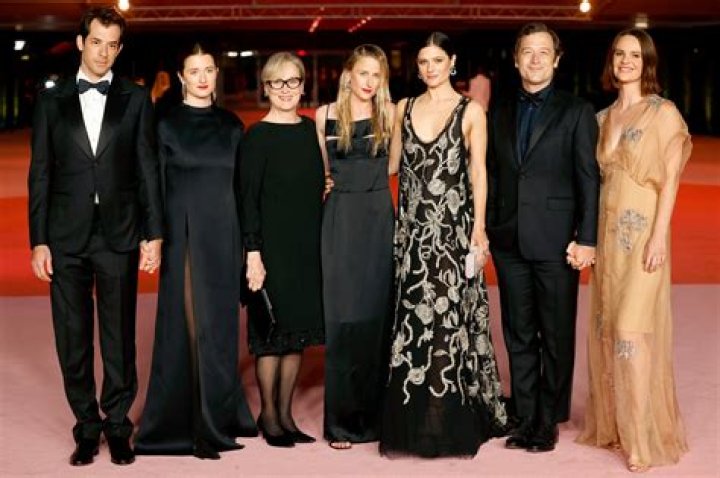 Why Leonardo DiCaprio Had A Problem With Meryl Streep's Don't Look Up Nude Scene