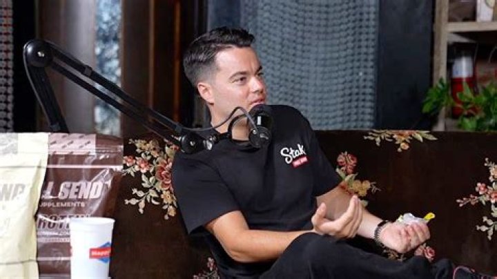 Why Steiny Got Fired? Here’s What Happened Between YouTuber Steve and His Assistant