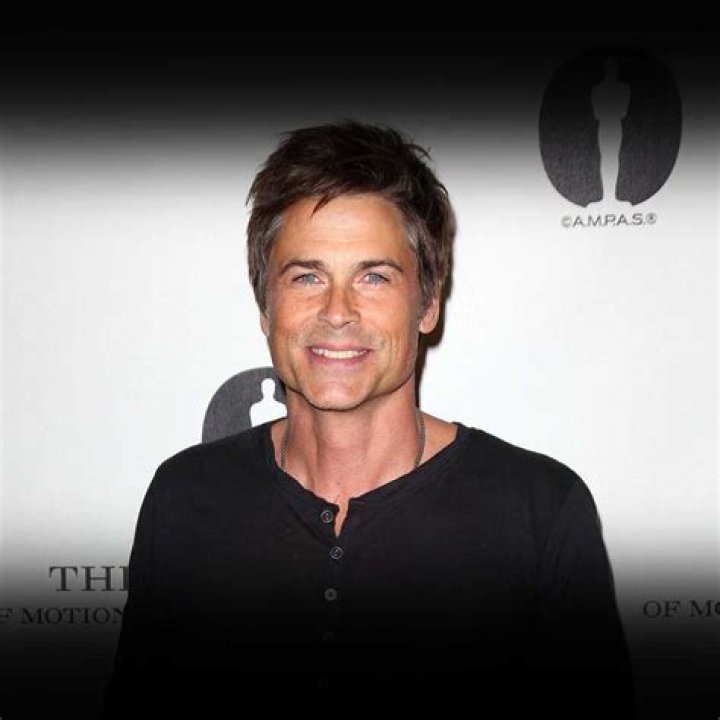 
William M Jr Lowe
Net Worth
