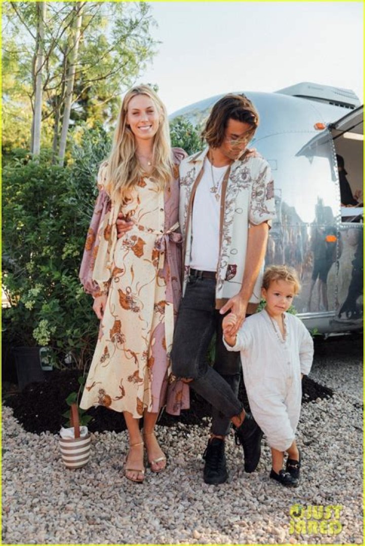 Women in Brandon Boyd’s Life: Wife, Girlfriend and Daughter