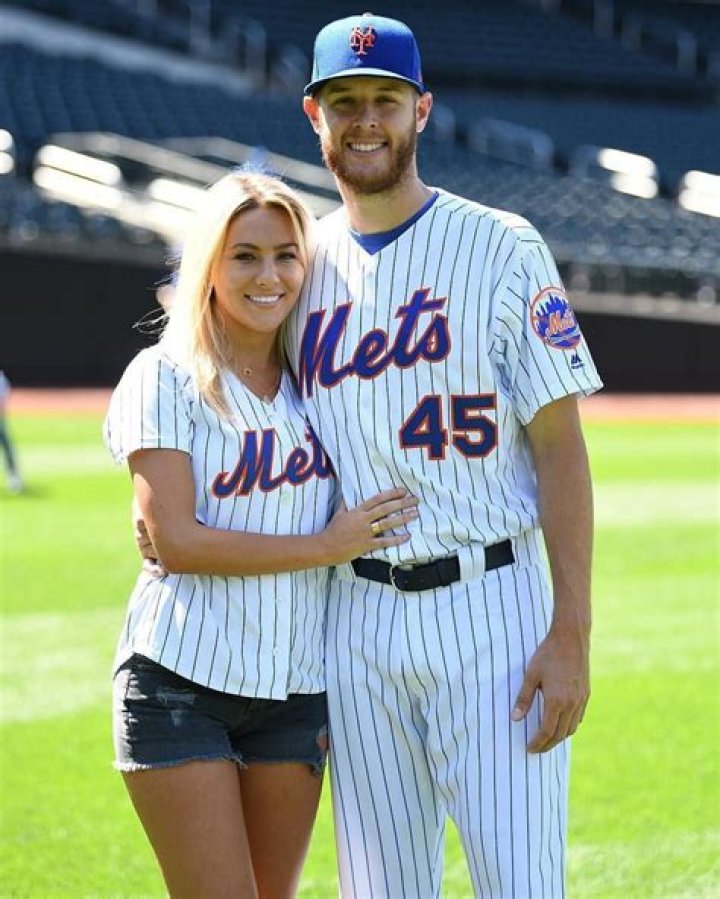 Zack Wheeler Wiki 2023 - Girlfriend, Salary, Tattoo, Cars & Houses and Net Worth