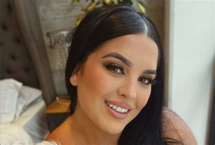 Zelma Cherem (CurvyZelma) edad, altura, wikipedia, biografía, Novio/ Marido, Fortuna, Pareja, hijos, estatura